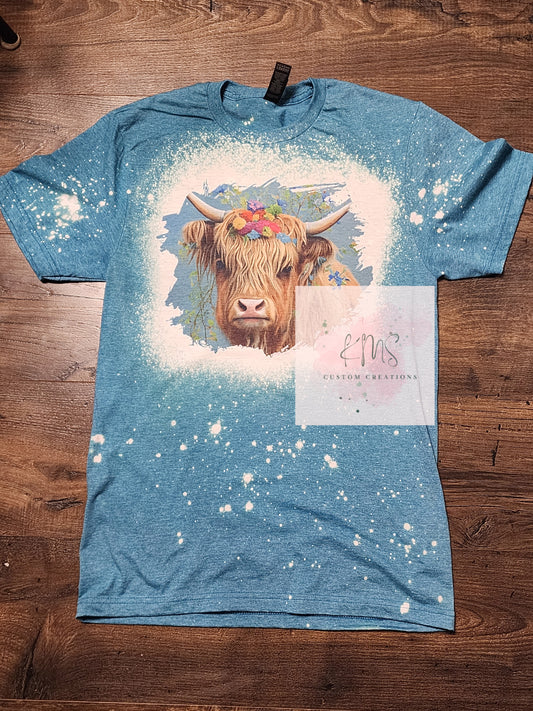 Highland cow and flowers t-shirt